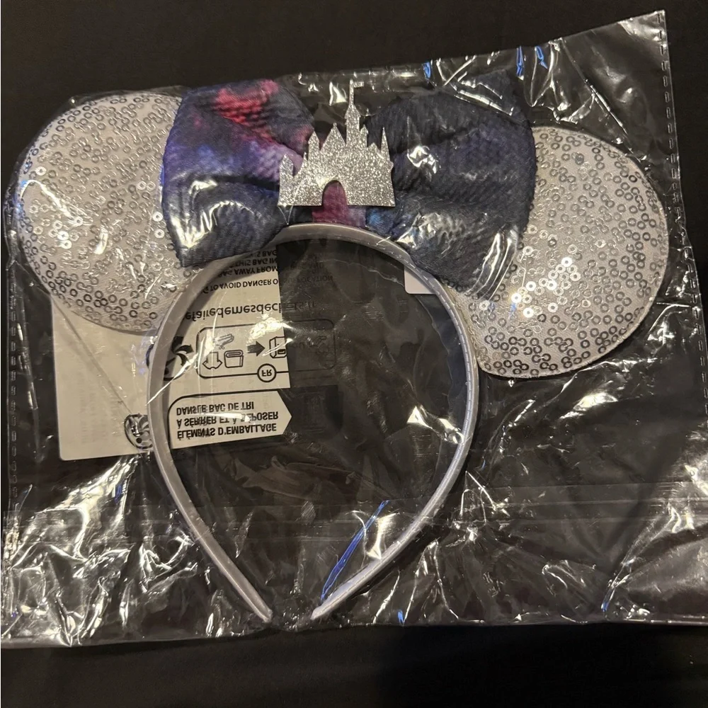 Castle Mickey Ears - Picture 2 of 7